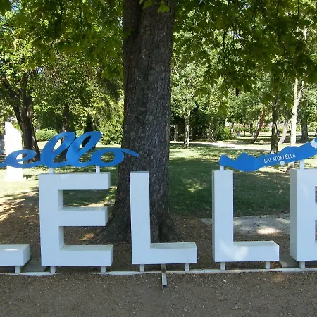 Park Sétány Apartamento Balatonlelle